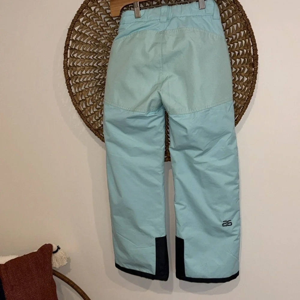 Arctic blue snow pants girls size medium 7/8